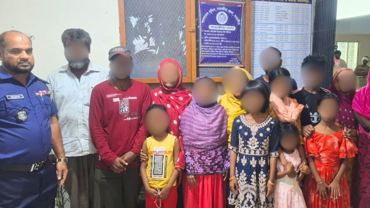 ভারতে আটক ১৫ বাংলাদেশিকে বিজিবির কাছে হস্তান্তর করল বিএসএফ